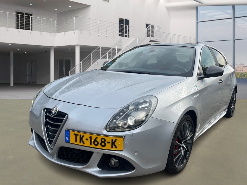 Alfa Romeo Giulietta 1.7 TBI QUADRIFOGLIO VERDE LAUNCH EDITION, 2014