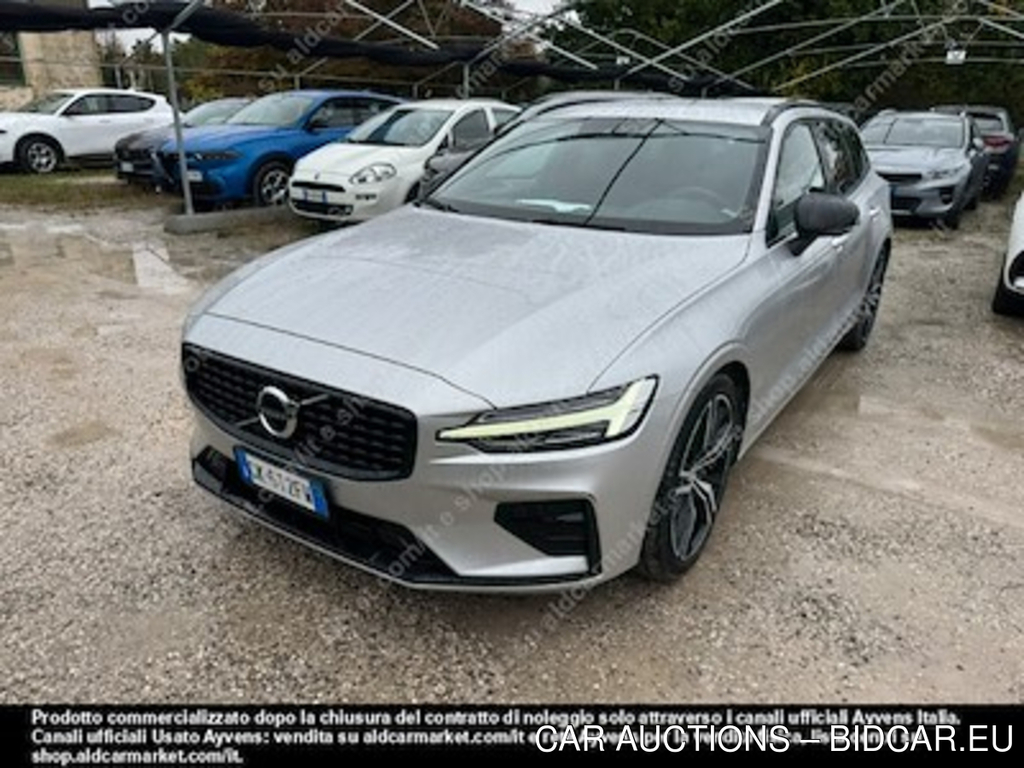 Volvo v60 B4 D autom. r-design -