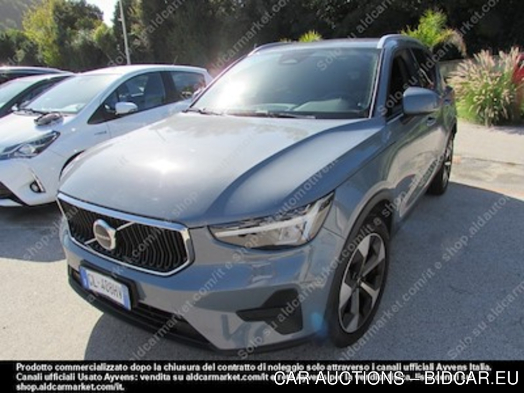Volvo xc40 B4 awd automatico core -