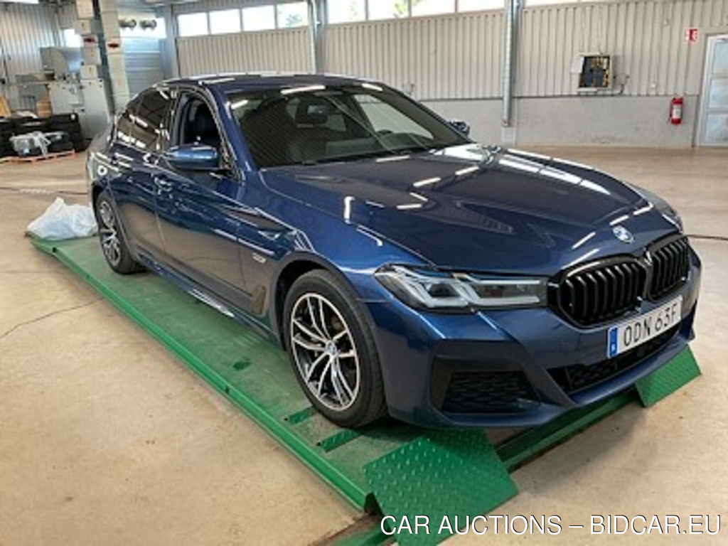 BMW Series 5 530e xDrive M Sport Innovation Laserlight H/K Driving Assistant