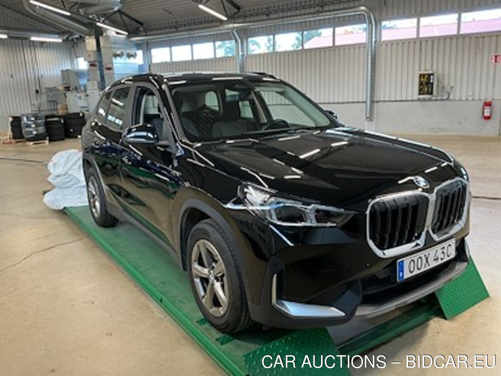 BMW X1 sDrive18i First Edition Premium Rattvarme Adaptiva LED