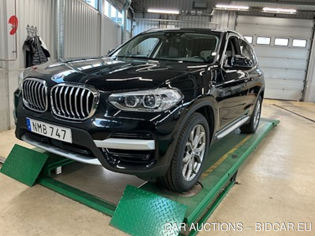 BMW X3 xDrive30e Panorama Adaptiv Fart