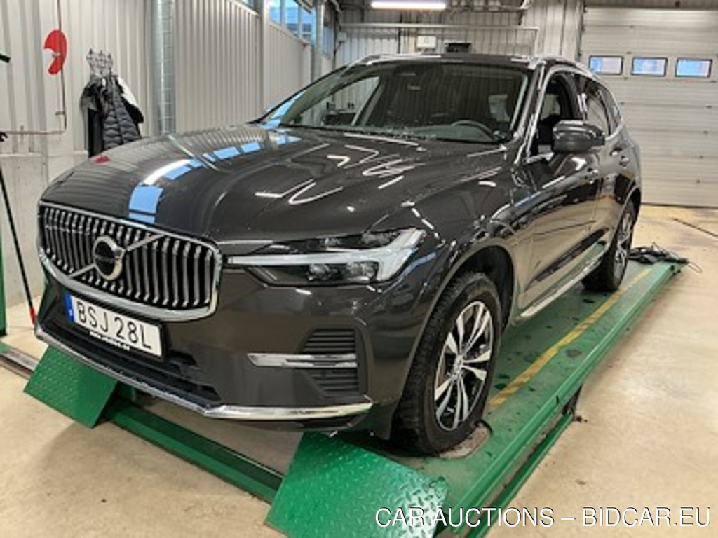 Volvo Xc60 T6 Recharge 350 AWD Core Edt VOC Drag Panorama