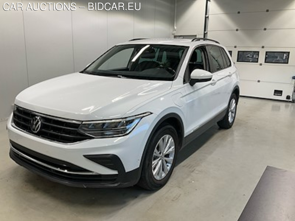 Volkswagen Tiguan van 1.4 Tsi Ehybrid 245 Life Dsg6 UA!