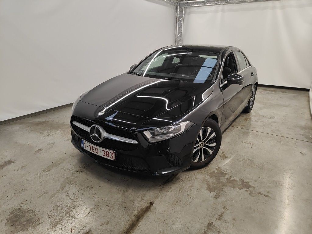Mercedes A-klasse-lim-17 LIMOUSINE A 180 D DCT BUSINESS SOLUTION 4D, 2020