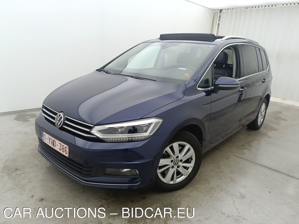 Volkswagen Touran-5t1 2.0 TDI 110KW HIGHLINE DSG 5D, 2021