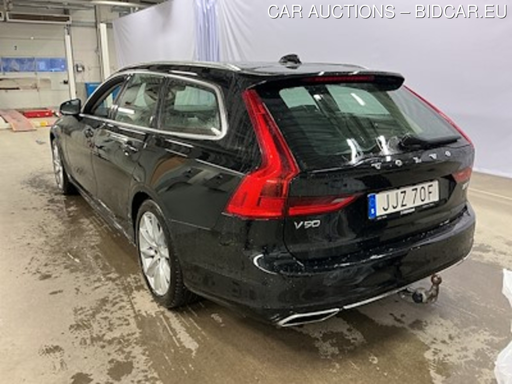 Volvo V90 T8 AWD Momentum Advanced Edt VOC Teknik Drag H/K