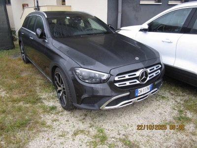 Mercedes-Benz CLASSE E ALL-TE E220d 4MATIC A-T Premium Plus, 2021