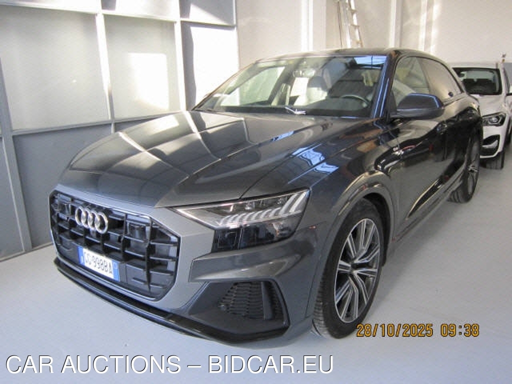 Audi Q8 50 TDI 210kW quattro tip. Sport, 2021