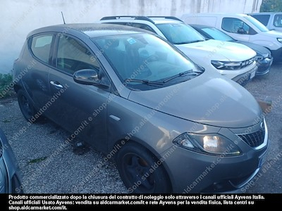 Lancia ypsilon ecochic 1.0 firefly 70cv -
