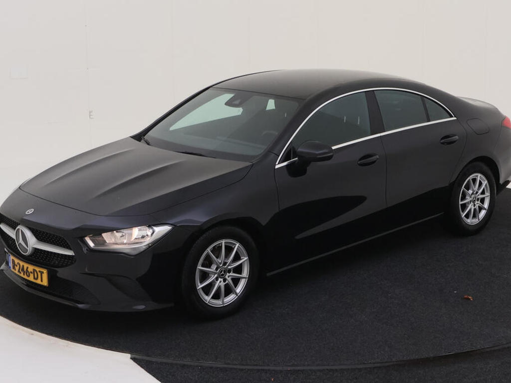 Mercedes-Benz Cla-klasse 180D 115PK NAV METALLIC, 2022
