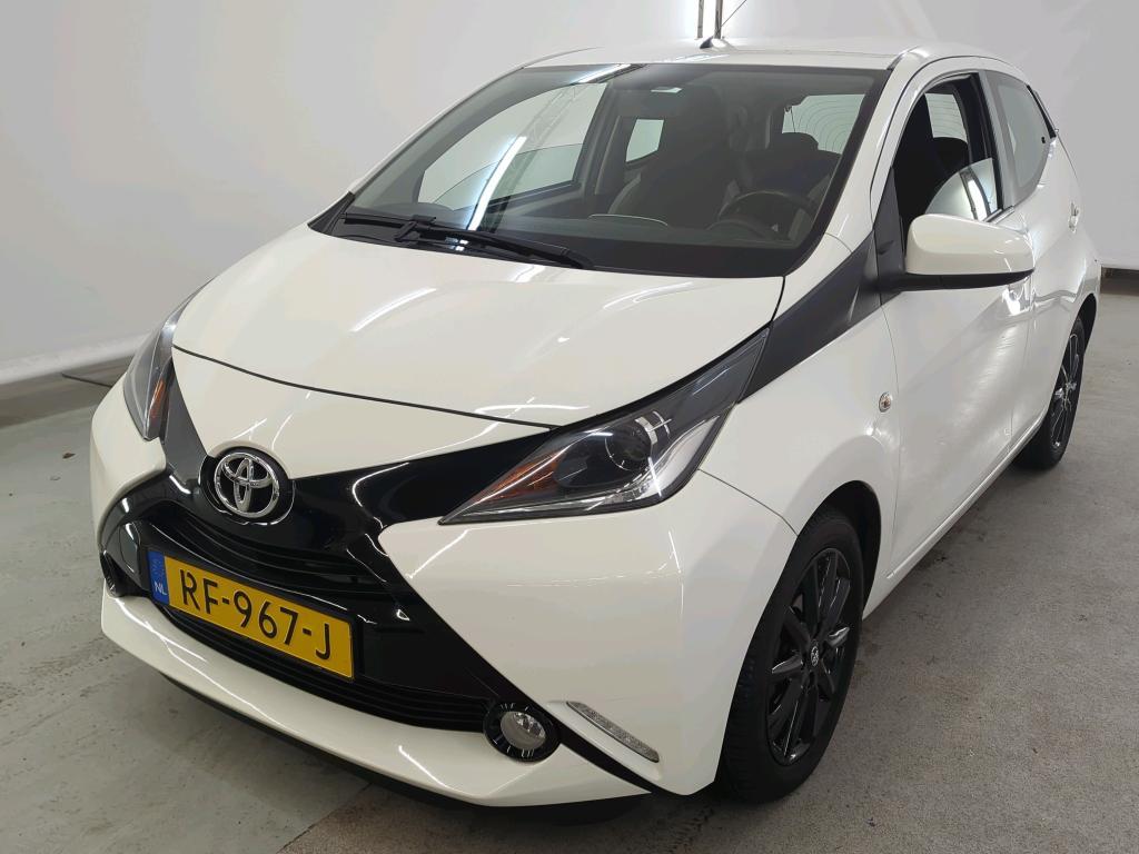 Toyota Aygo 1.0 VVT-I X-PLAY, 2017