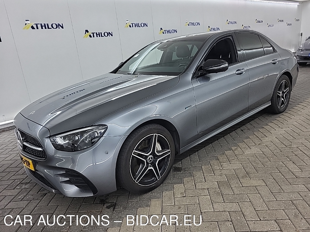 Mercedes E-klasse limous E 300 E 9G-TRONIC BUS SOL AMG 4D 235KW, 2021