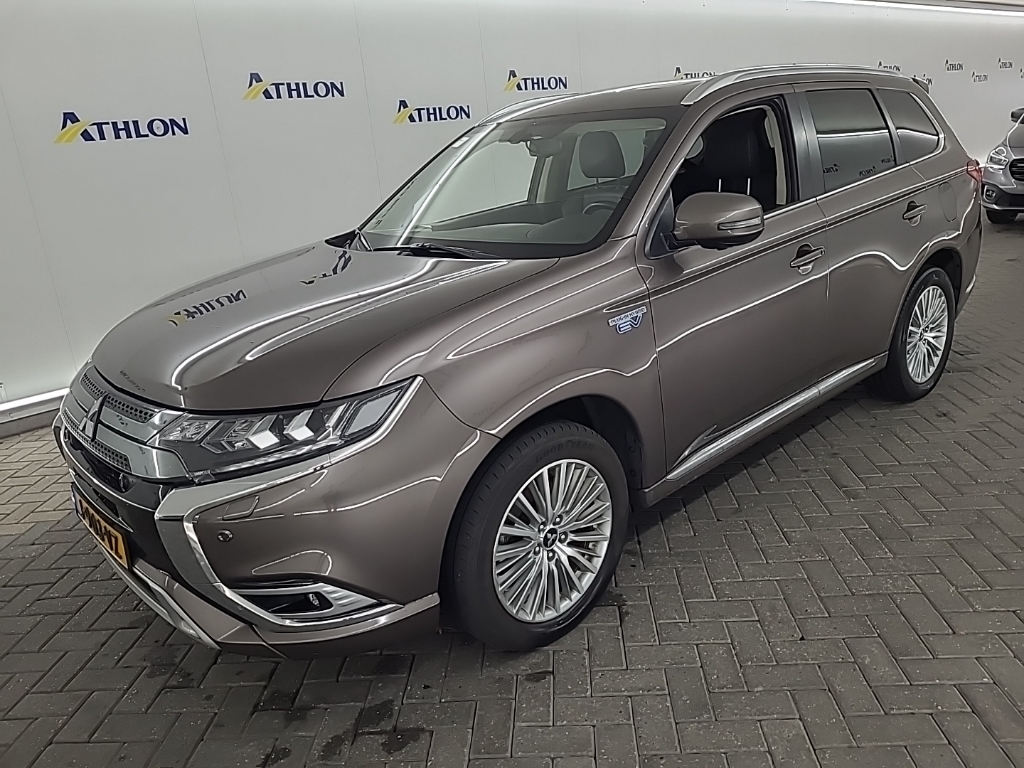 Mitsubishi Outlander PHEV INTENSE+ 5D 165KW, 2020