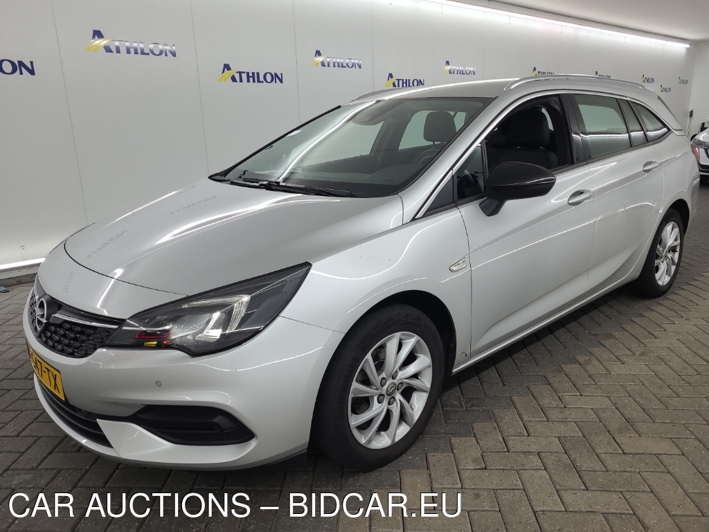 Opel Astra sports to 1.2 TURBO 81KW BUSINESS ELEGANCE 5D, 2022