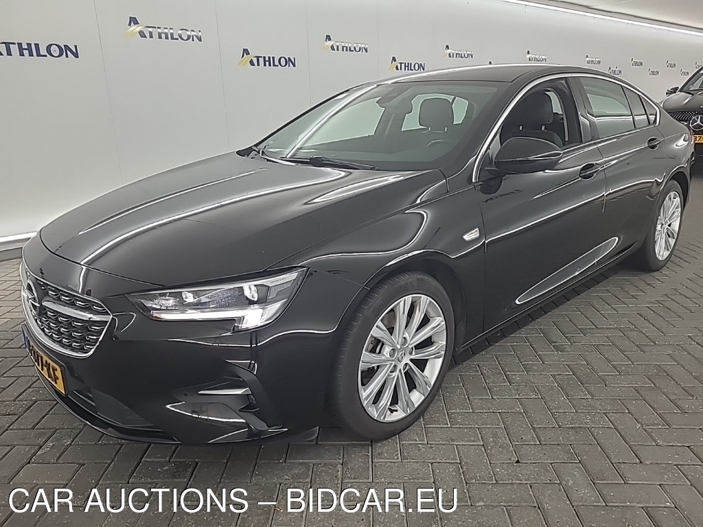 Opel Insignia grand 2.0 TURBO 147KW S&amp;S BUSINESS ELEGANCE AT 5D, 2021