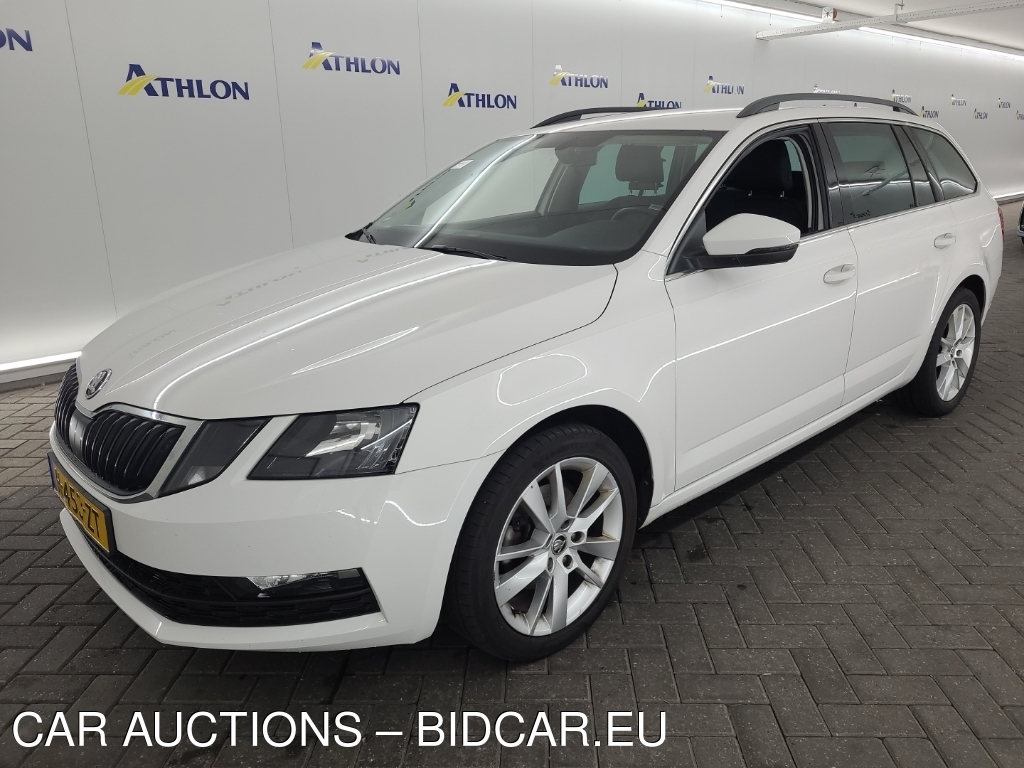 Skoda Octavia combi 1.5 TSI GREENTECH BUSINESS EDITION DSG 5D 11 UITL., 2020
