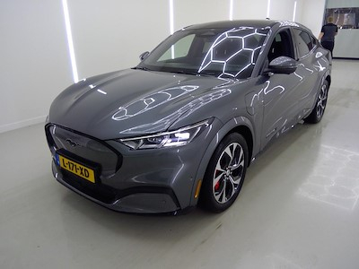 Ford Mustang mach-e 98kWh Extended Range First Edition AWD a 5d