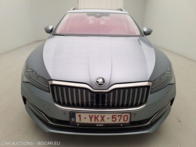 Skoda Superbcombi-3v5 COMBI FL19. SKODA SUPERB COMBI 1.4 TSI IV 160KW DSG6 STYLE 5D, 2020