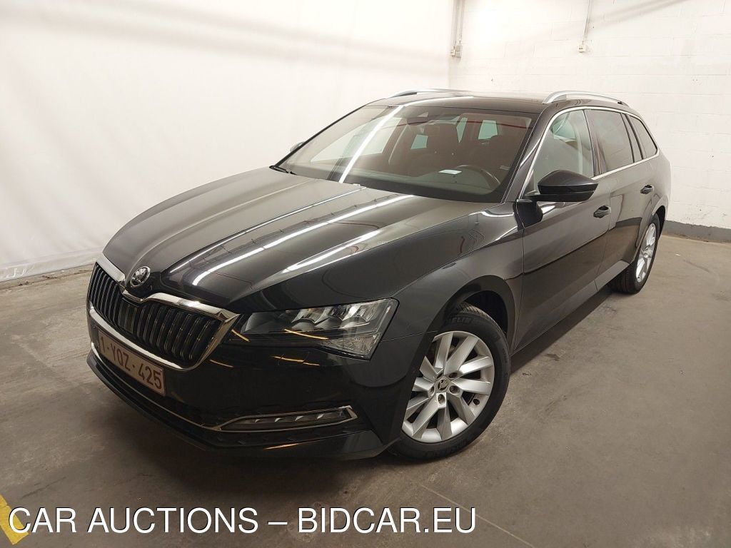 Skoda Superbcombi-3v5 COMBI 1.5 TSI ACT 110KW DSG7 STYLE 5D, 2020