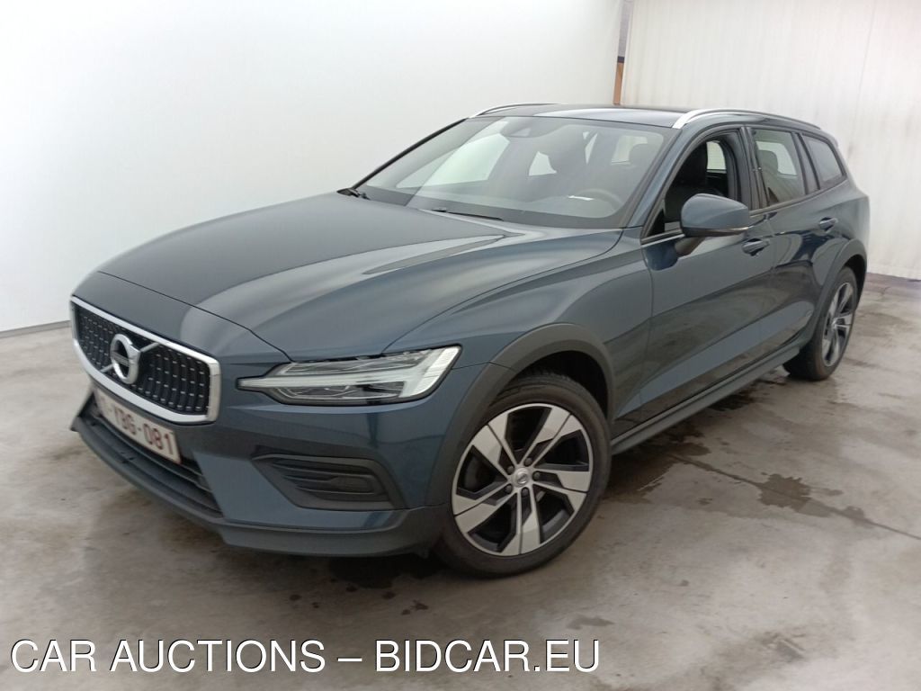 Volvo V60kombi CROSS COUNTRY D3 4X4 GEARTRONIC CROSS COUNTRY 5D, 2020