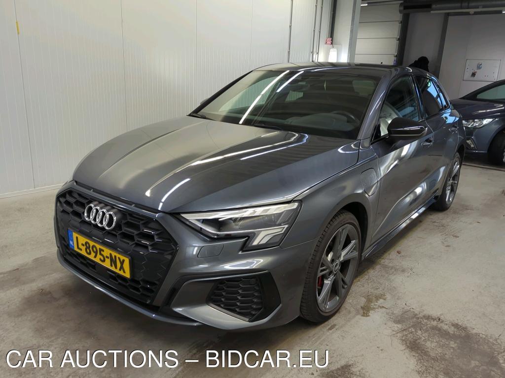 Audi A3 45 1.4 TFSI E 180kW S Edition Competition SB S-tronic, 2021