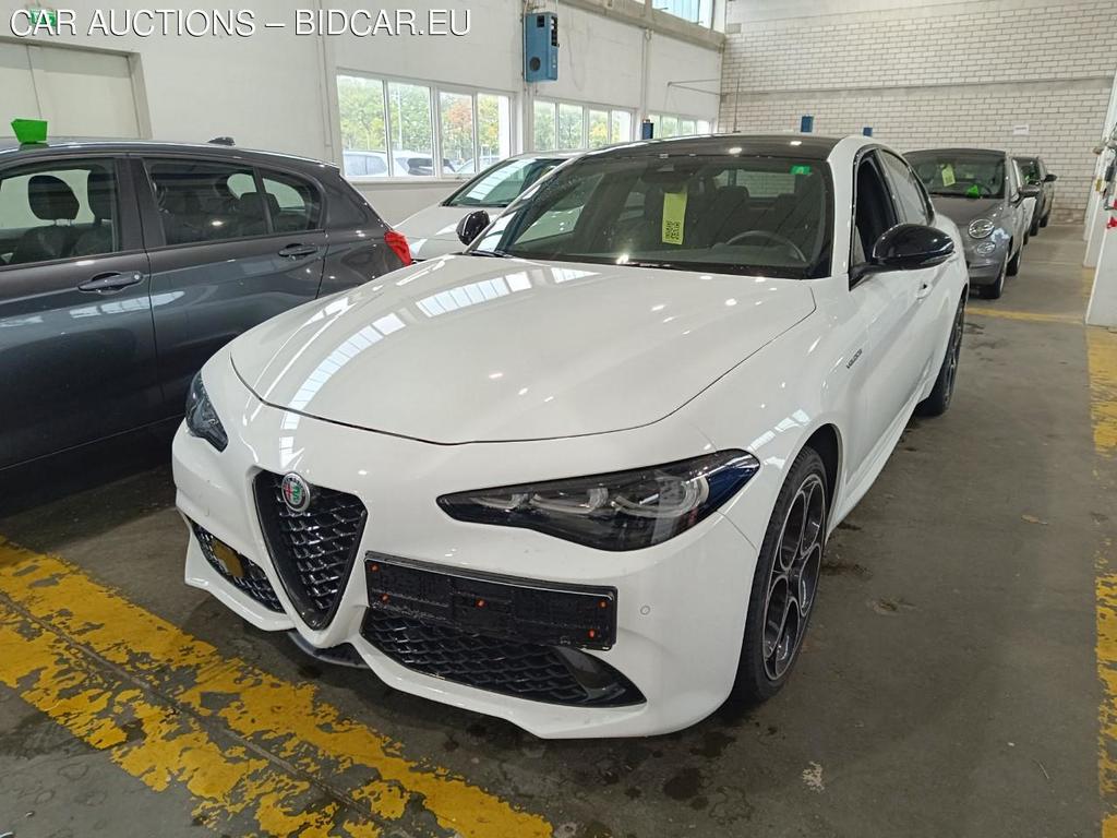 Alfa Romeo Giulia 2.0 TURBO 16V AT8-Q4 Veloce, 2024
