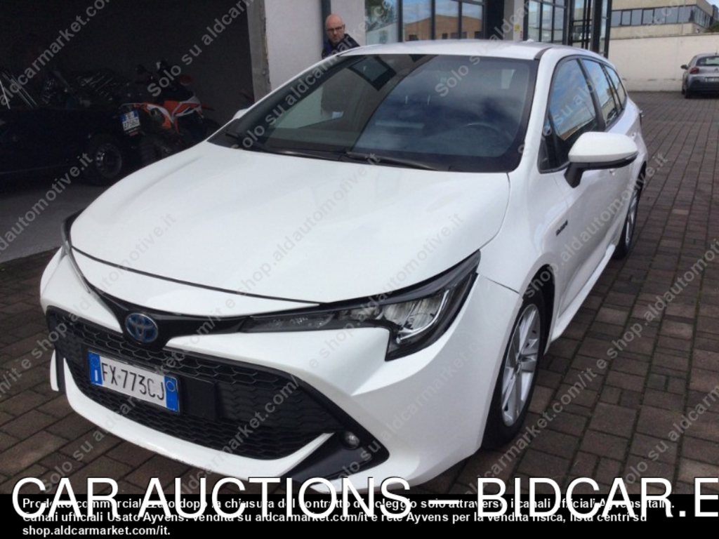 Toyota corolla TS 1.8 hybrid business -