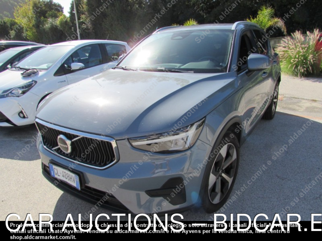 Volvo xc40 B4 awd automatico core -