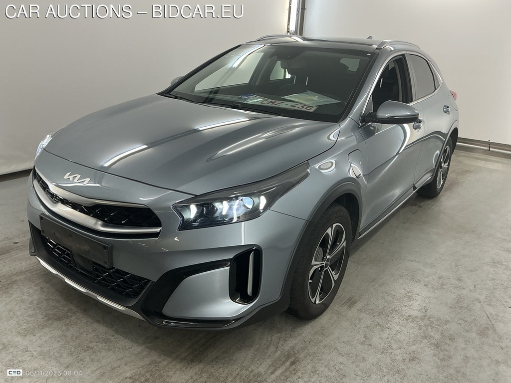 Kia XCEED 1.6 GDI PHEV DCT BUSINESS LINE