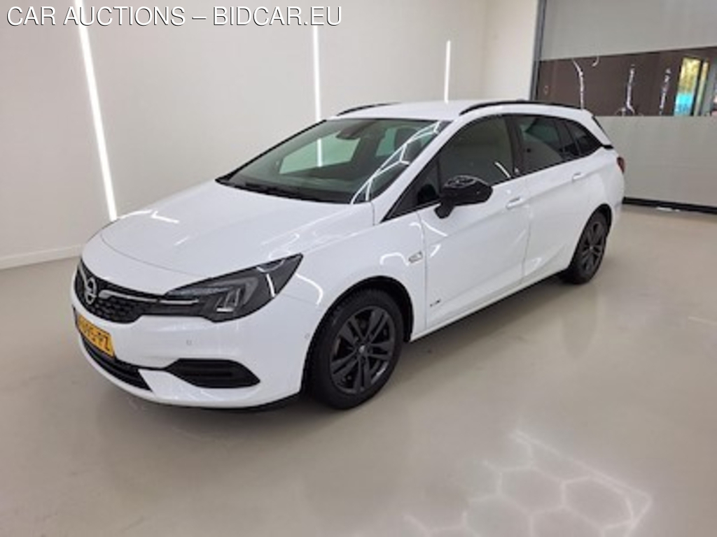 Opel Astra sports tourer 1.2 turbo 81kW Design &amp; Tech