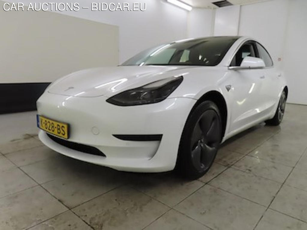 Tesla Model 3 Standard Range Plus RWD 4d