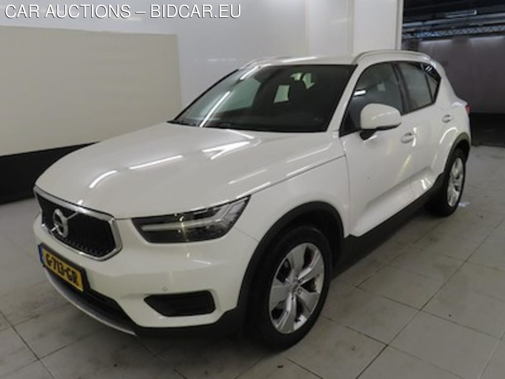 Volvo XC40 T3 Geartronic Momentum Pro 5d