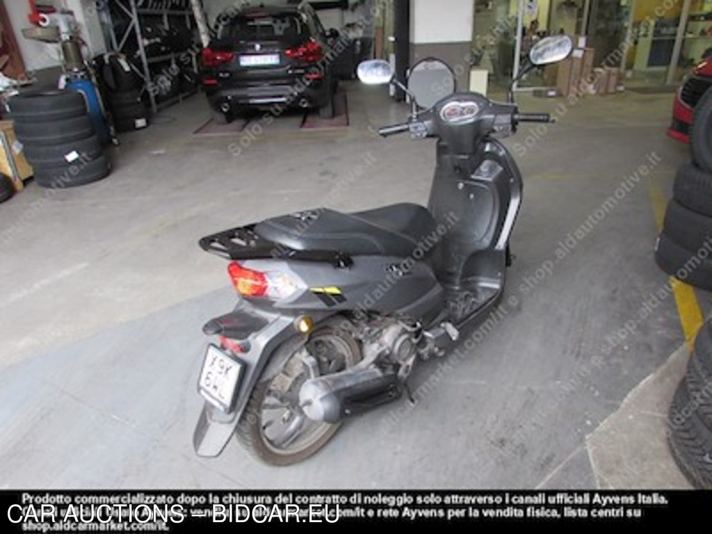 Peugeot tweet 50 GT scooter euro -