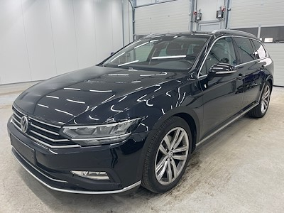 Volkswagen PASSAT 1.5 TSI EVO ELEGANCE DSG UA!.