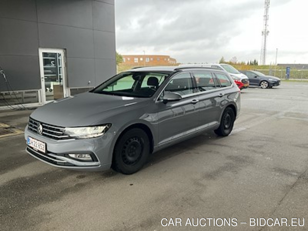 Volkswagen PASSAT 2.0 TDI 150 BUSINESS HIGH DSG VAR UA!