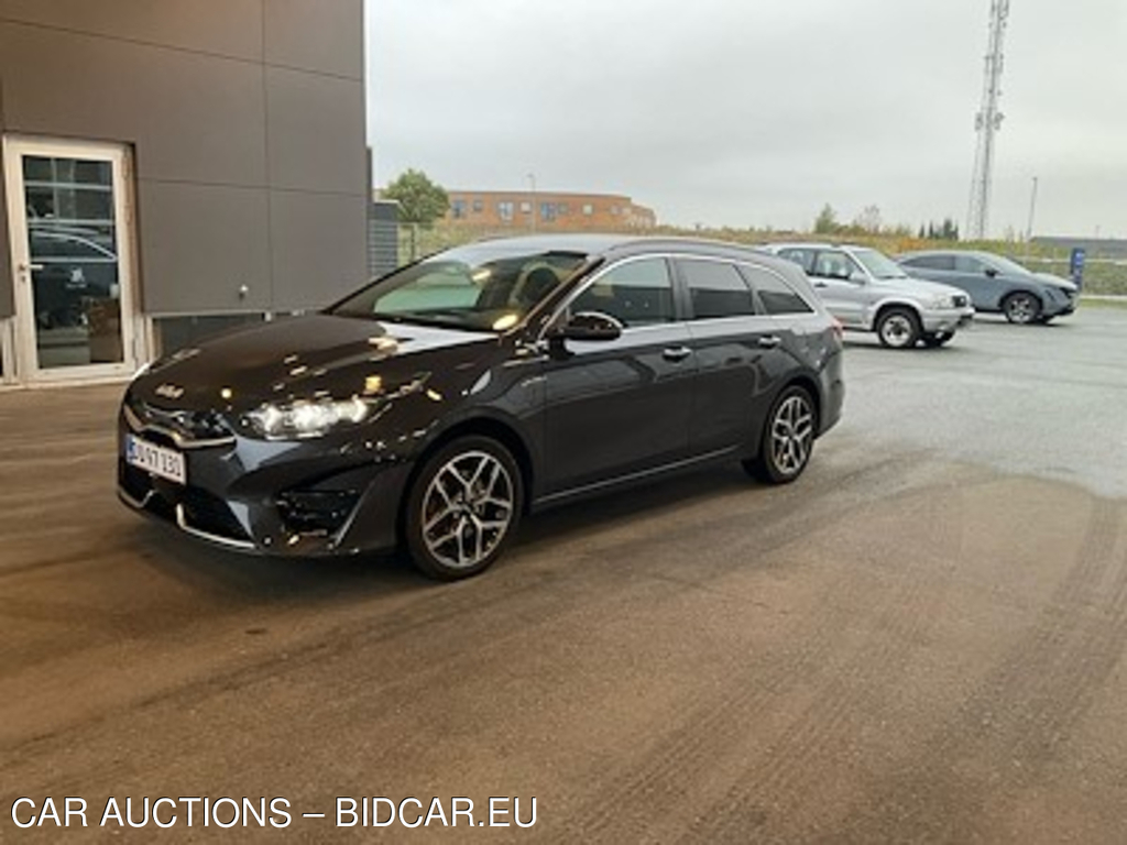 Kia Ceed 1.6 Gdi Phev 141 Upgrade Premium Dct UA!