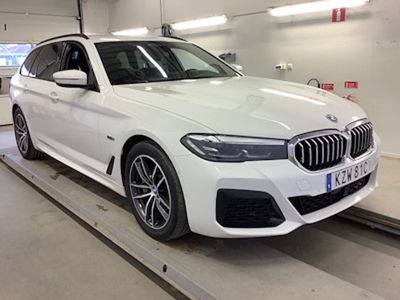 BMW Series 5 530e xDrive Touring M Sport Drag Adaptiv Fart HiFi