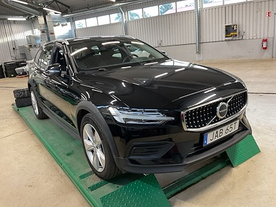 Volvo V60 cross count Cross Country B4 AWD Core VOC Drag Kamera
