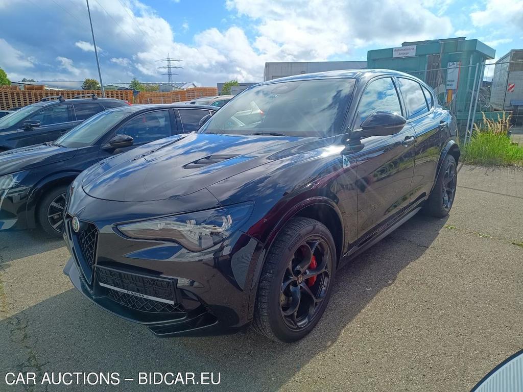 Alfa Romeo Stelvio V6 2.9 BI-TURBO AT8-Q4 Quadrifoglio, 2024