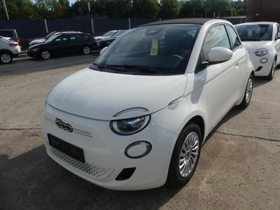 Fiat 500e C, 2023