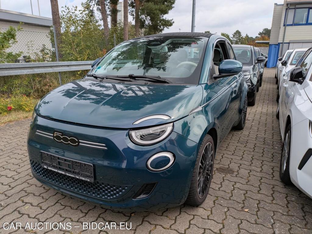 Fiat 500e C, 2023