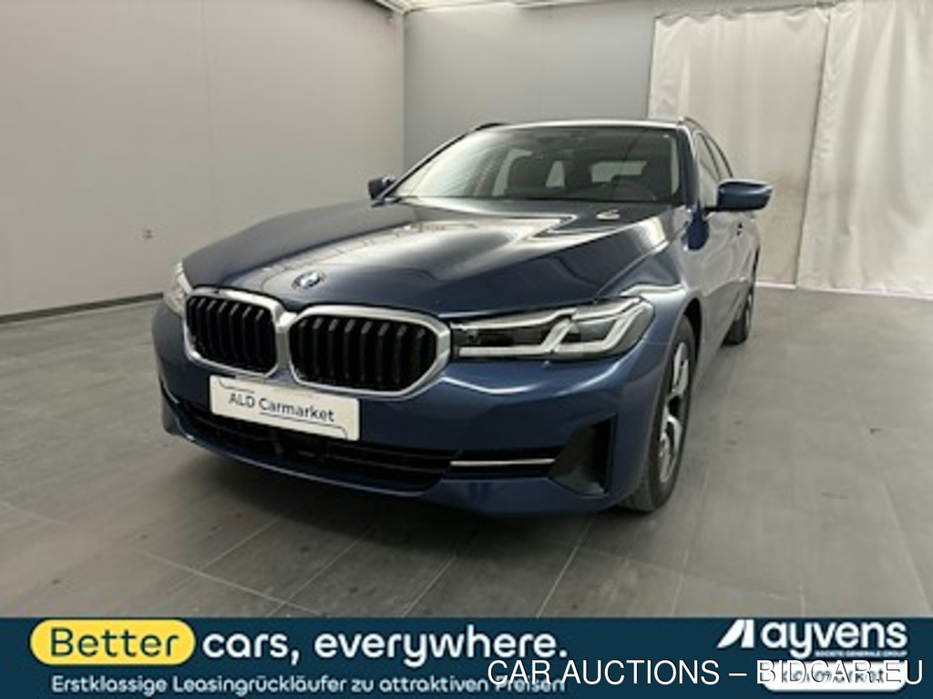 BMW 5er BMW 520d Touring Aut. Kombi, 5-turig, Automatik, 8-Gang