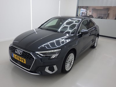 Audi A3 limousine 35 TFSI S tronic Business edition