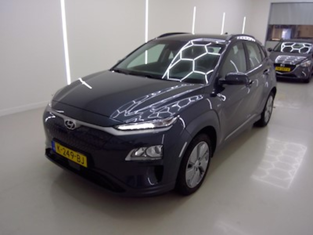 Hyundai KONA Comfort Smart Electric 64 kWh 5d