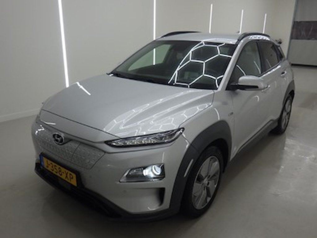 Hyundai KONA Premium Electric 64 kWh