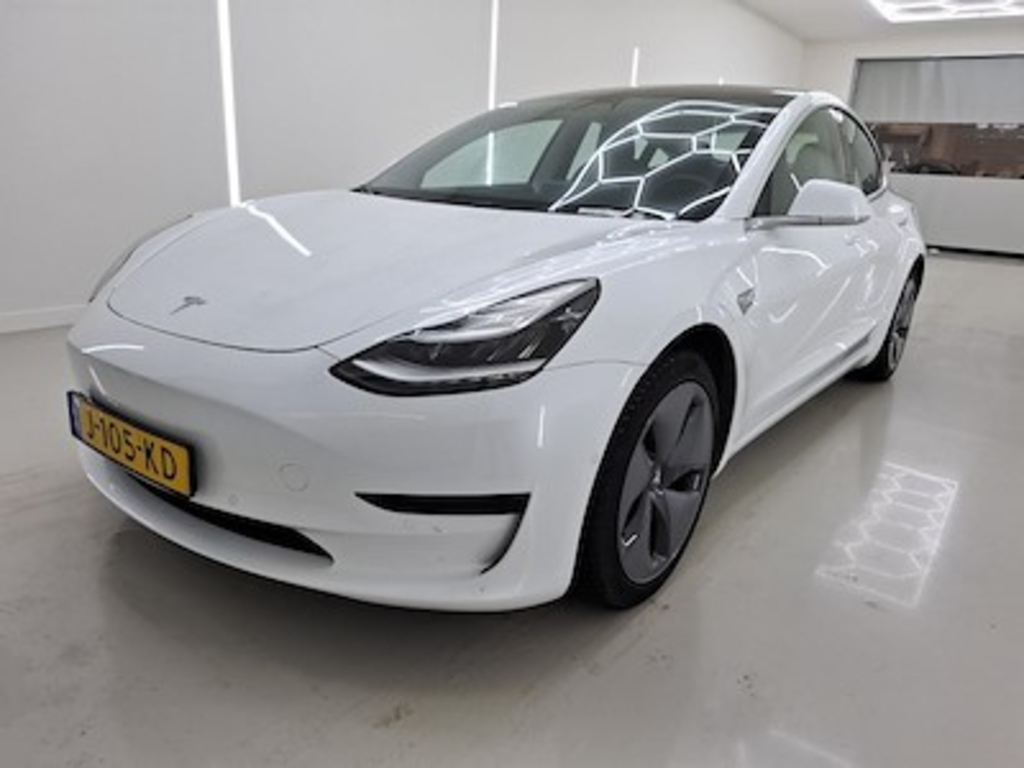 Tesla Model 3 Standard Range Plus RWD 4d