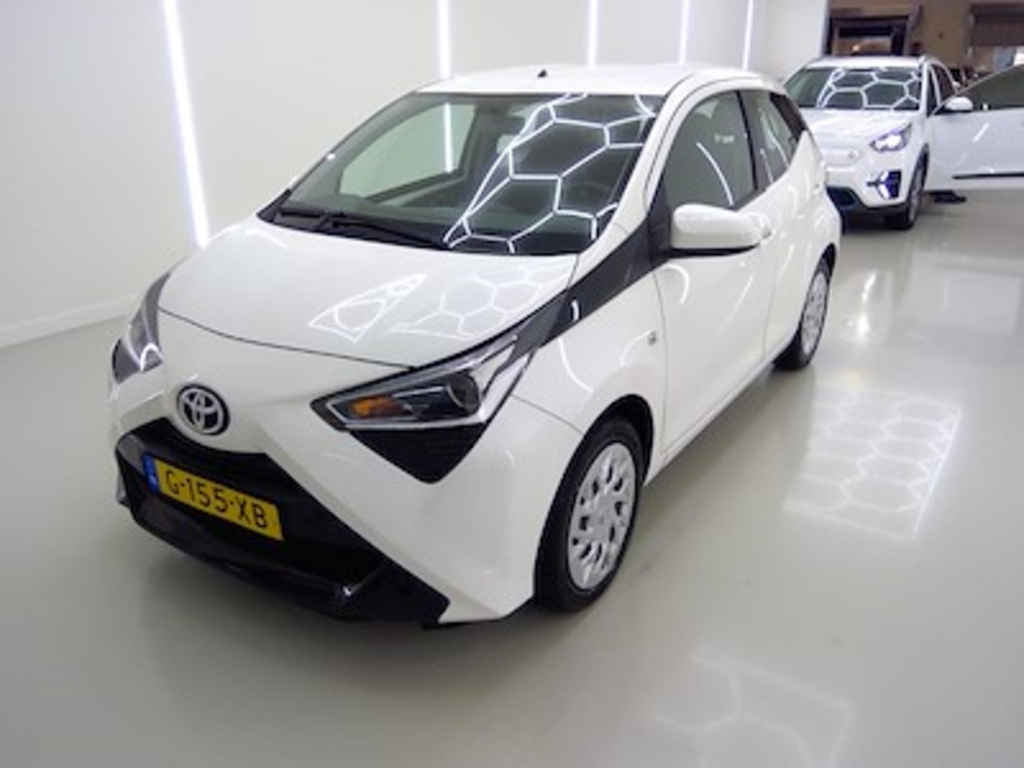 Toyota Aygo 1.0 VVT-i x-play 5d