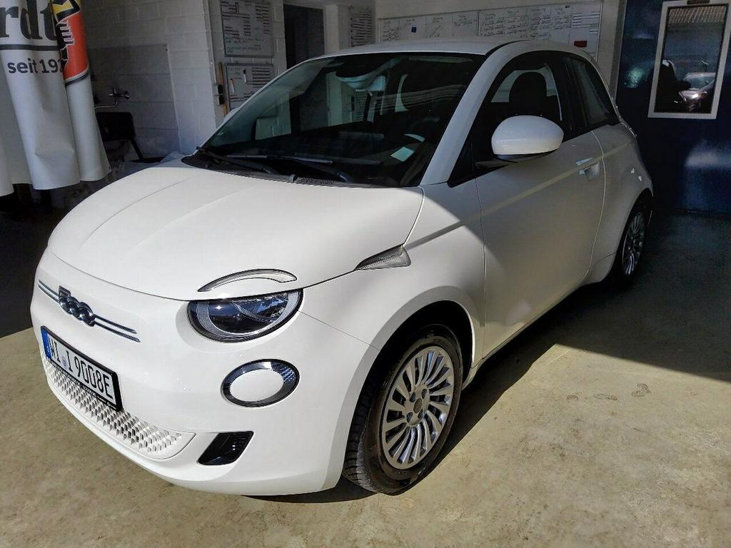 Fiat 500e -, 2023