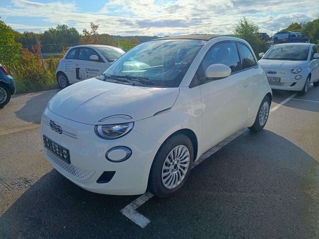 Fiat 500e C, 2023